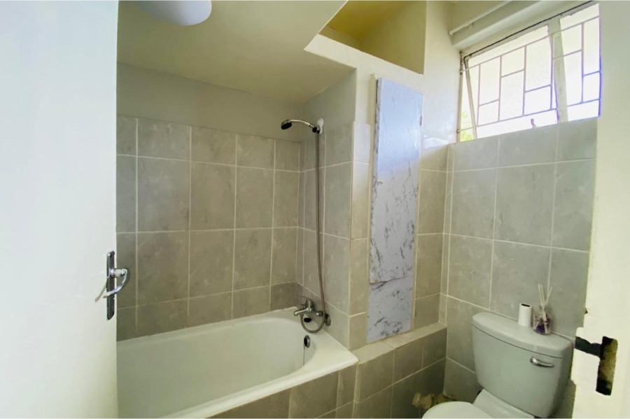 1 Bedroom Property for Sale in Sasolburg Free State